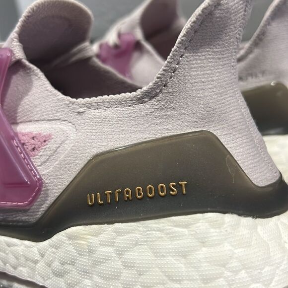 🔥 ADIDAS  UltraBoost 21 Ice Purple Women's Athletic Shoes Size 7 - EXCELLENT - Picture 5 of 15